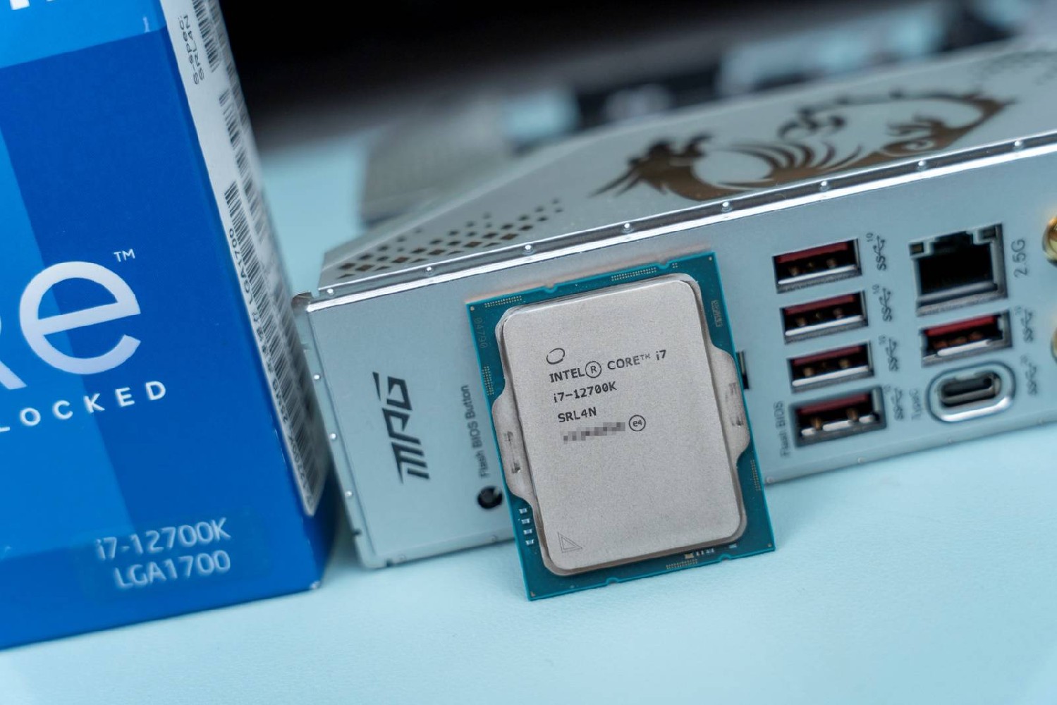 英特尔(Intel)i7-12700K处理器参数，i7-12700K性能怎么样？